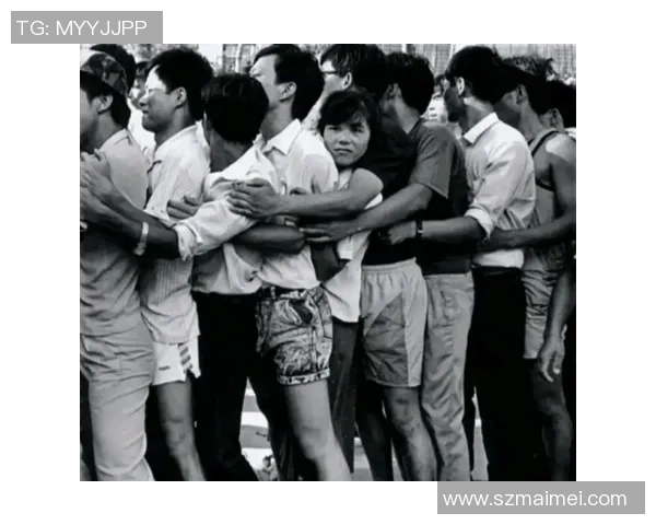 深圳飞盘队在世界攀岩锦标赛中的崛起与成长历程揭秘 深圳飞盘队在世界攀岩锦标赛中的崛起与成长历程揭秘